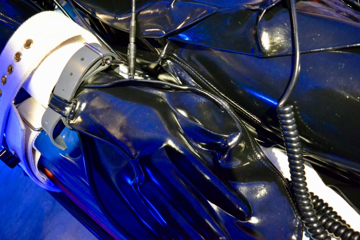 Serious Kit Medical Mistress In Milton Keynes Rubber Fetish Clinic